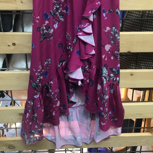 NWT,Parker
Floral Ruffled Hi-Lo Midi Dress,delfina - Picture 6 of 16